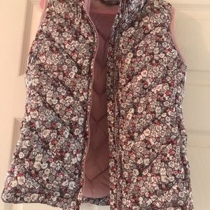 Gap Vest Gig Girl size M 7-8